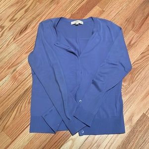 LOFT light purple buttoned cardigan SIZE: MP CONDITION: great